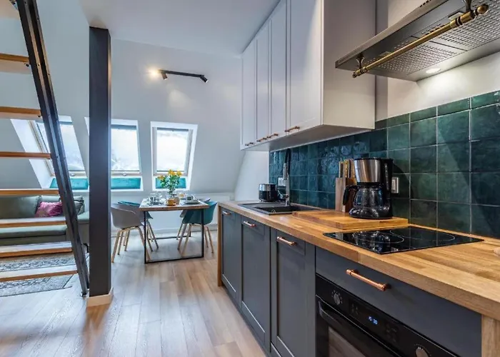 The View Dwupoziomowy Z Basenem, Sauna, Jacuzzi - 5d דירה *